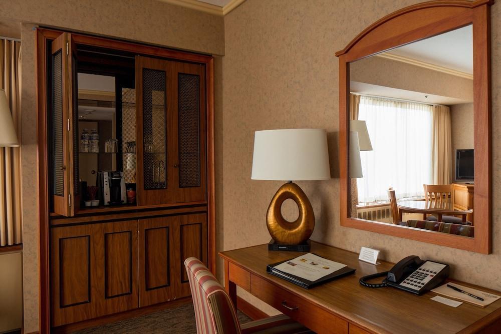 The Hotel Captain Cook Anchorage Exterior foto