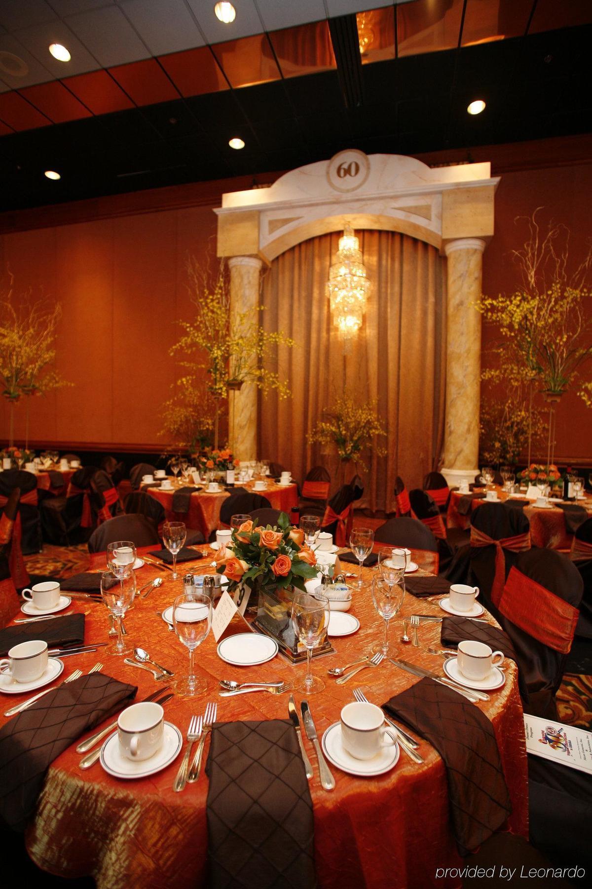 The Hotel Captain Cook Anchorage Restaurante foto